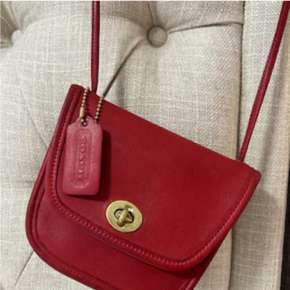 Coach Red Everett Mini-bag style 9934 - Picture 14 of 14